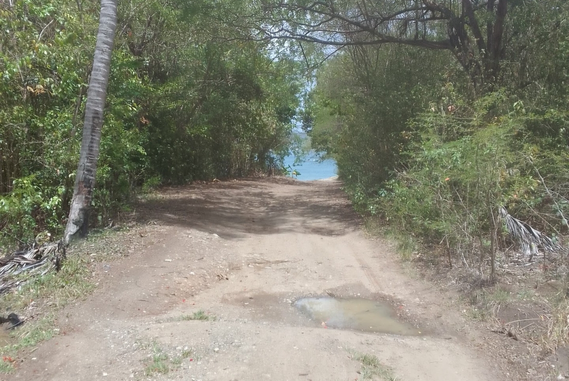 Real Estate for Sale close to beach in Gros Islet