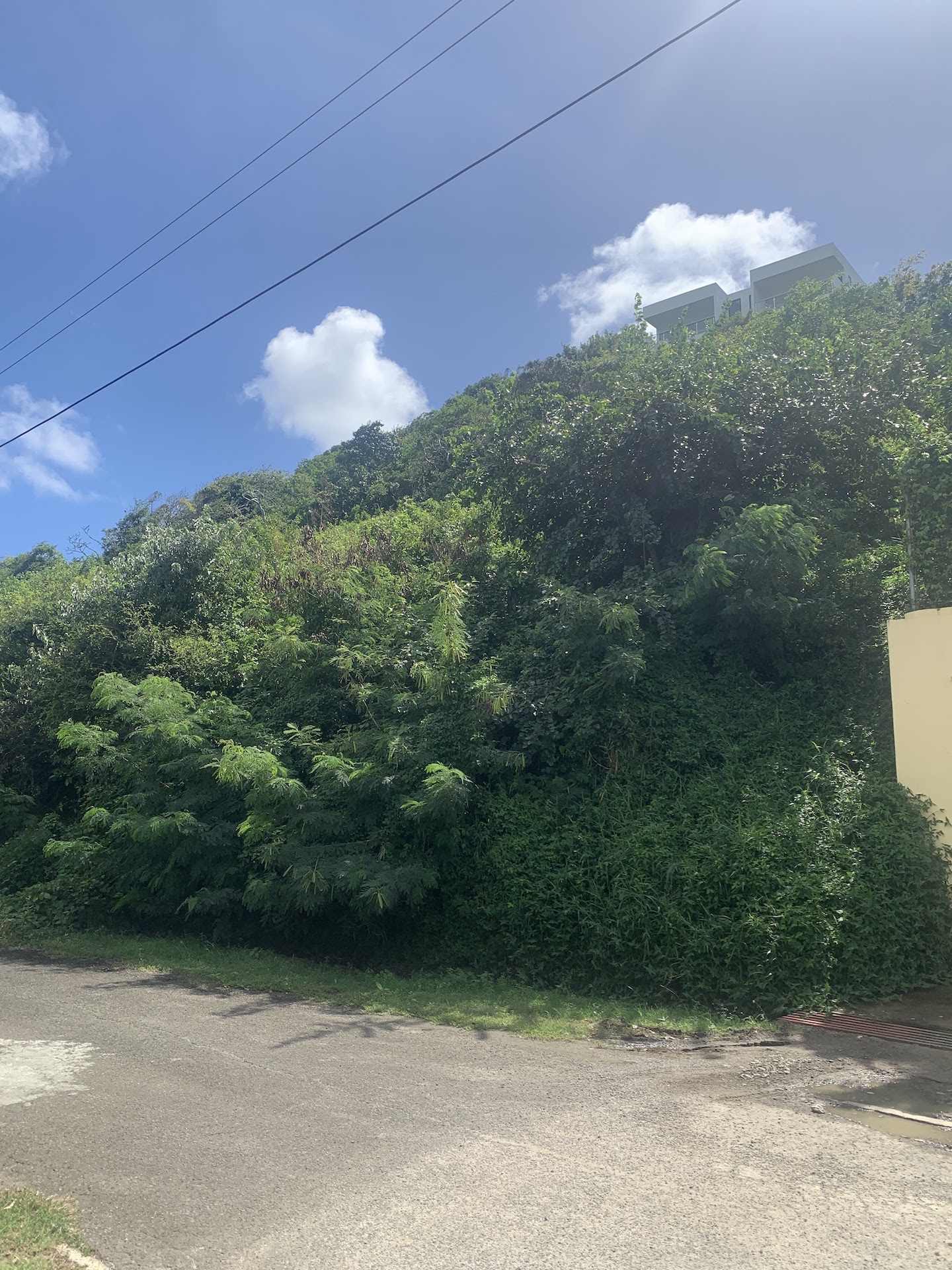 Beautiful Real Estate for Sale in Gated Community located in Monchy Beautiful Real Estate for Sale in Gated Community located in Monchy