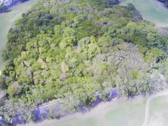 Almost 7 acres of Prime land in Cap Estate for sale