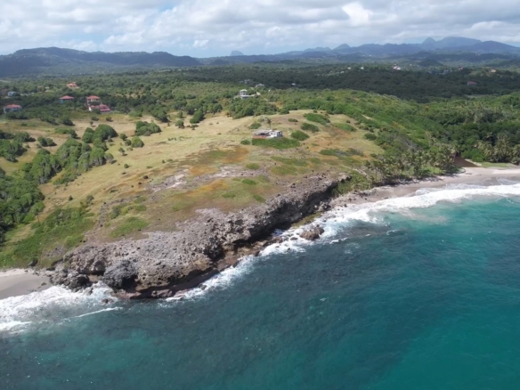 28 Acre Beachfront Lot For Sale in Micoud, St. Lucia