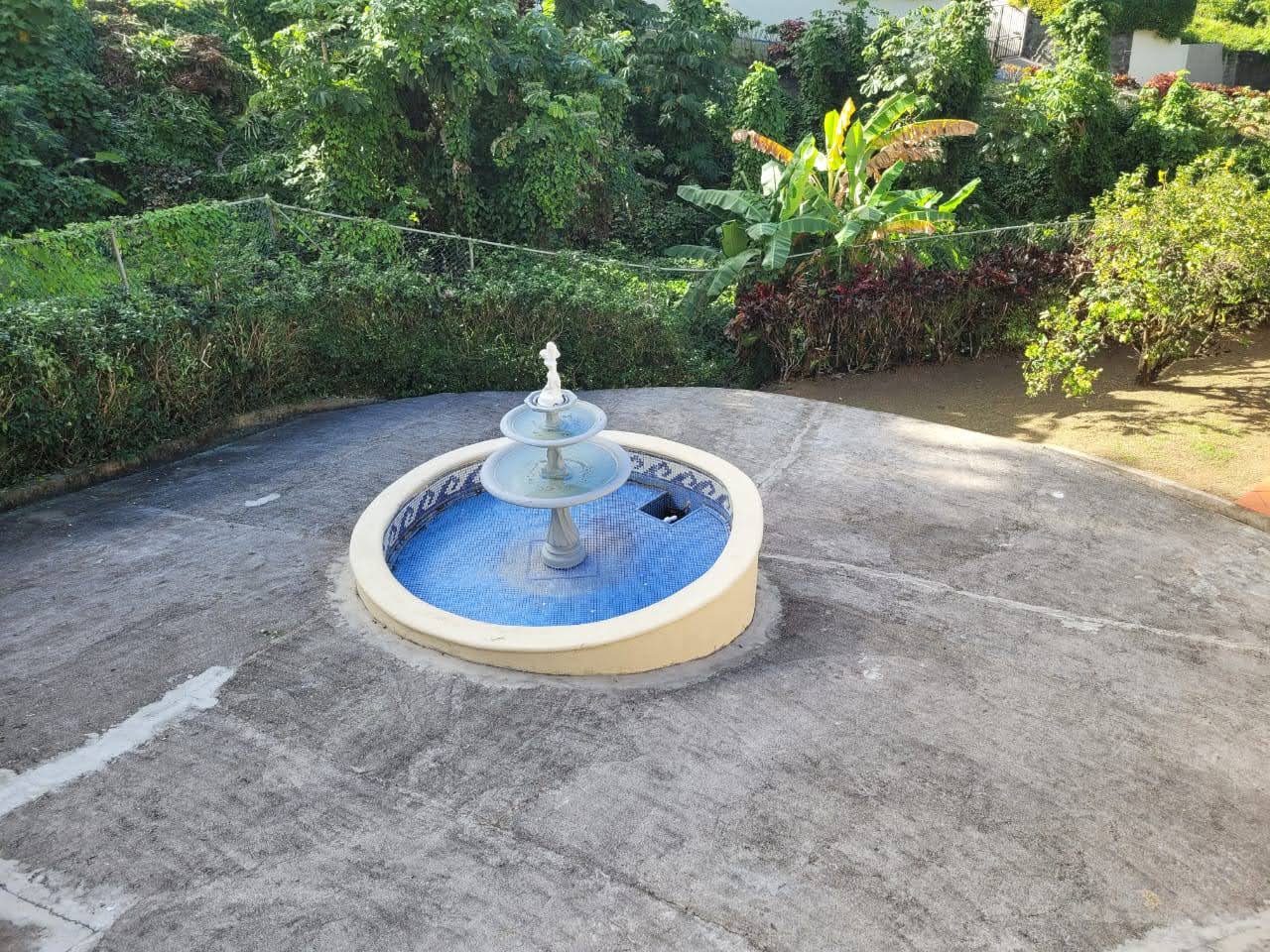 Fountain of Home For Sale In Marigot Bay 3