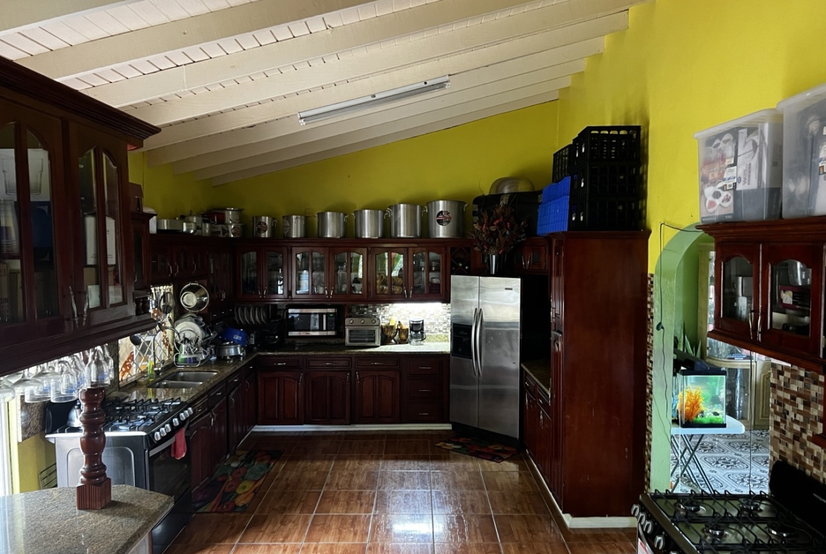 Corinth Investment Property for sale - Kitchen