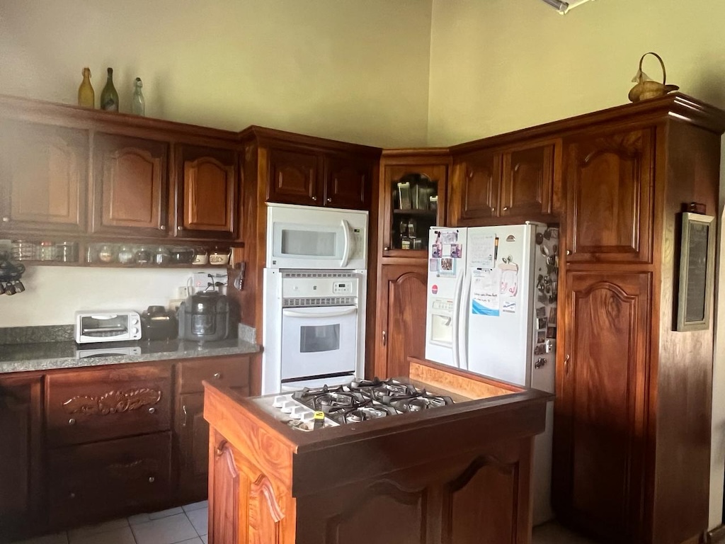 6 bedroom Home for Sale in Dominican Republic 4