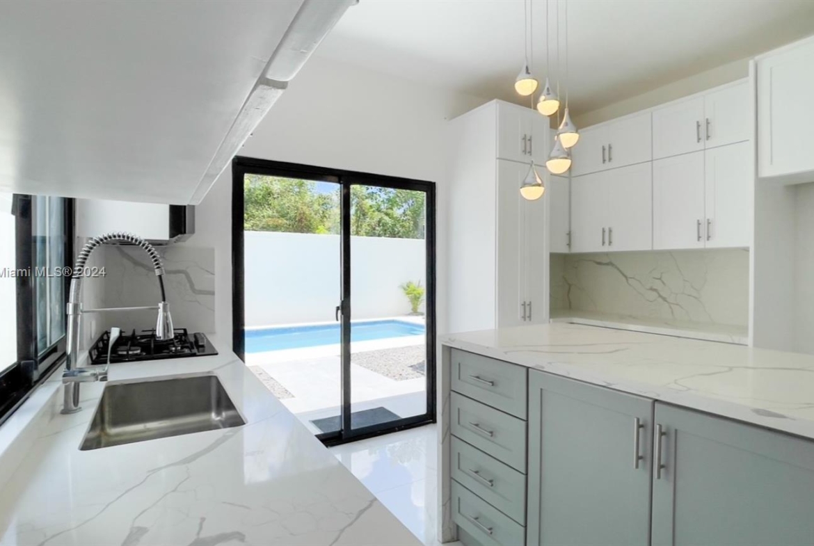 Villa for sale with pool in Bavaro, Punta Cana – photo 4