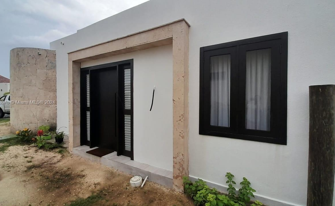 3 Bedroom Villa with a Wading Pool For Sale in Cap Cana 2