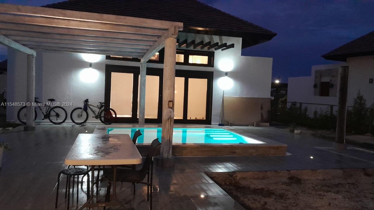 3 Bedroom Villa with a Wading Pool For Sale in Cap Cana 3 Bedroom Villa with a Wading Pool For Sale in Cap Cana